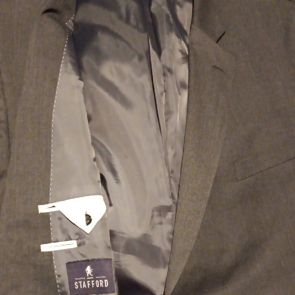 Stafford Charcoal Men's Suit